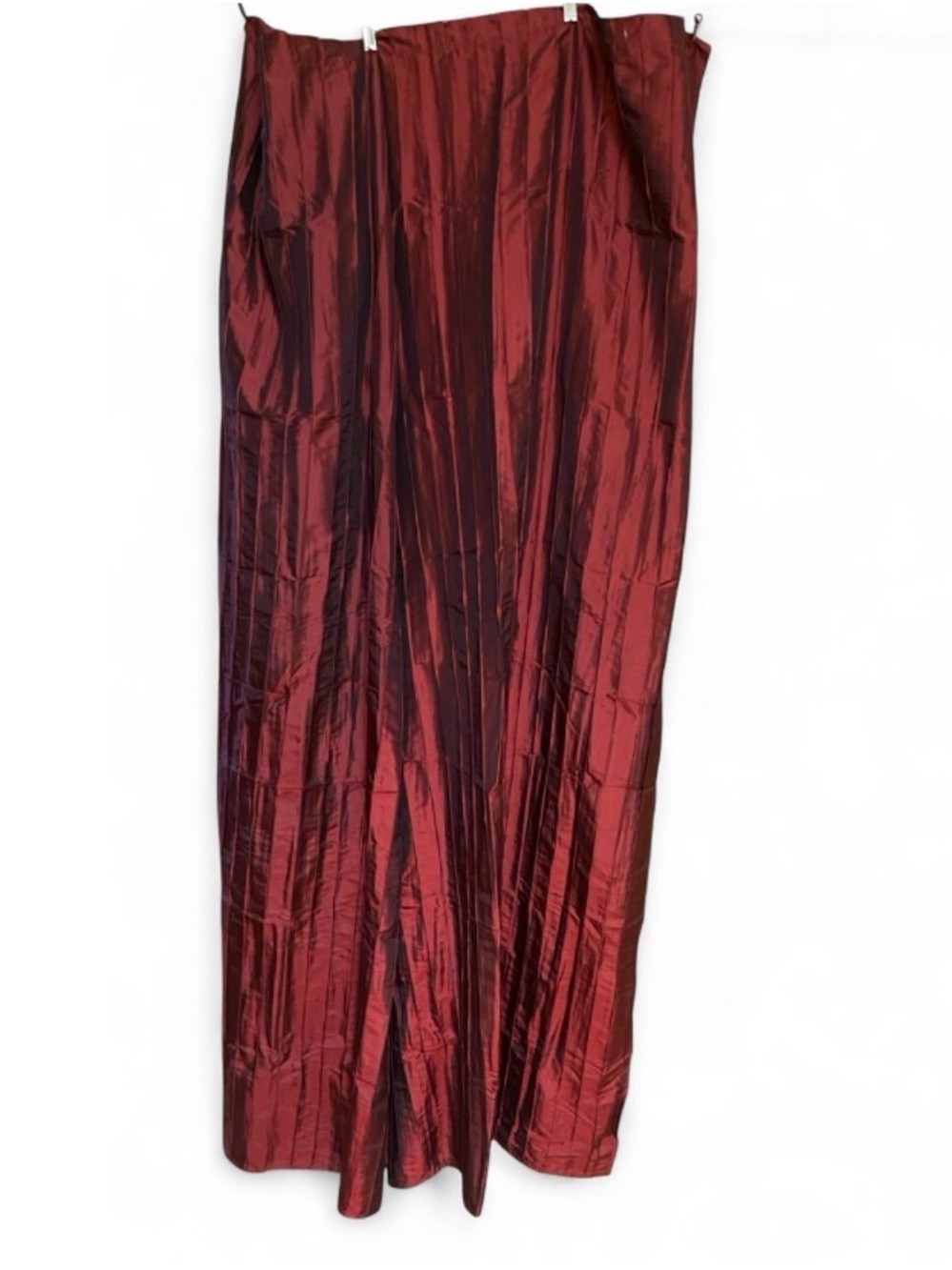 Home Trends Claret Red Shower Curtain 70x72 NWT Holiday Crimson Satin Look